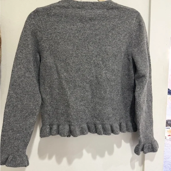 Zara Gray Crewneck Button-Front Scallop Hem Cardigan - Picture 5 of 6